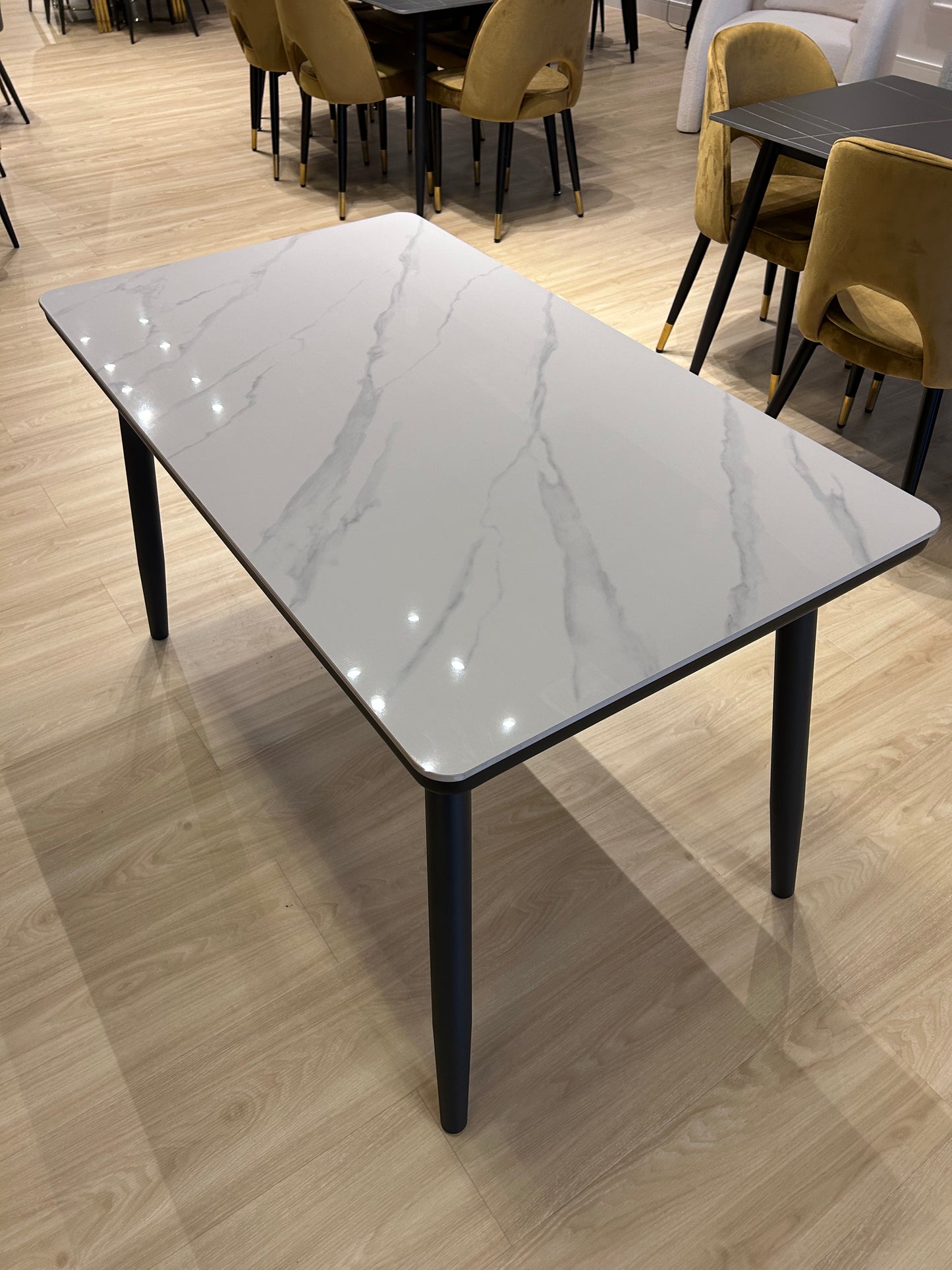 Mesa de Comedor- Icy - 120 cm