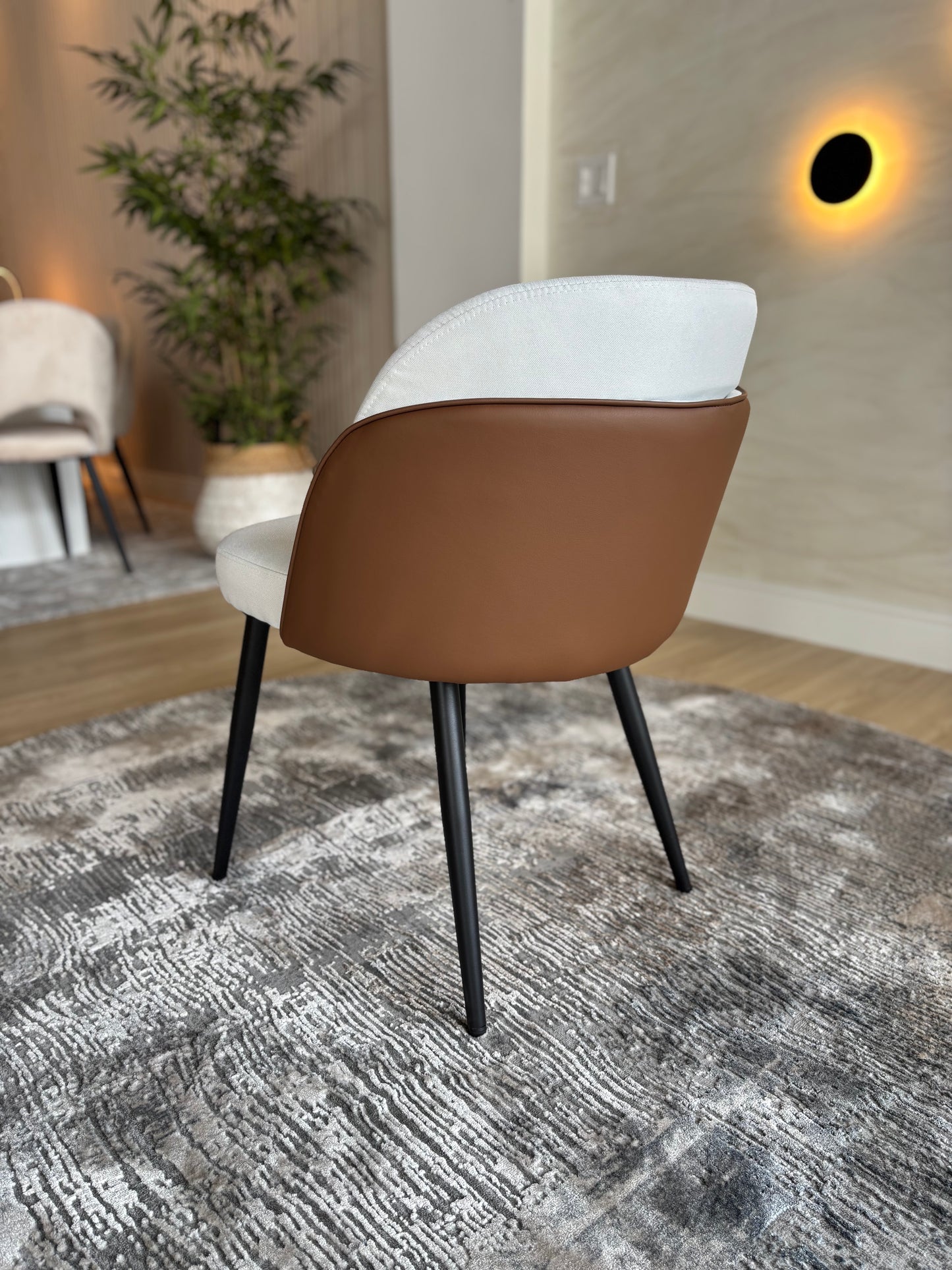 JEAN - Blanco/Marrón - Base Negra