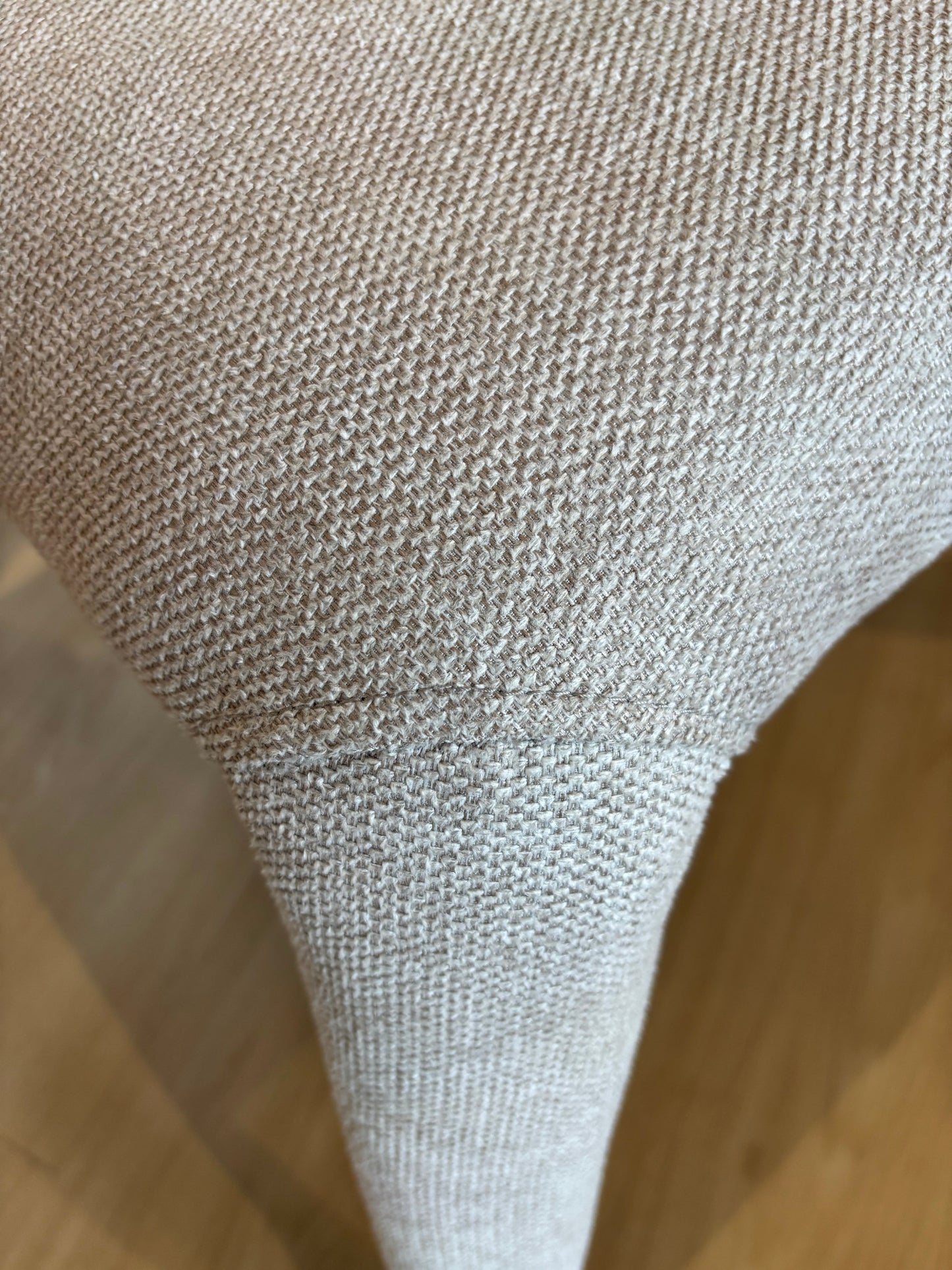 MIRA - Beige U920-01 - Patas Tapizadas