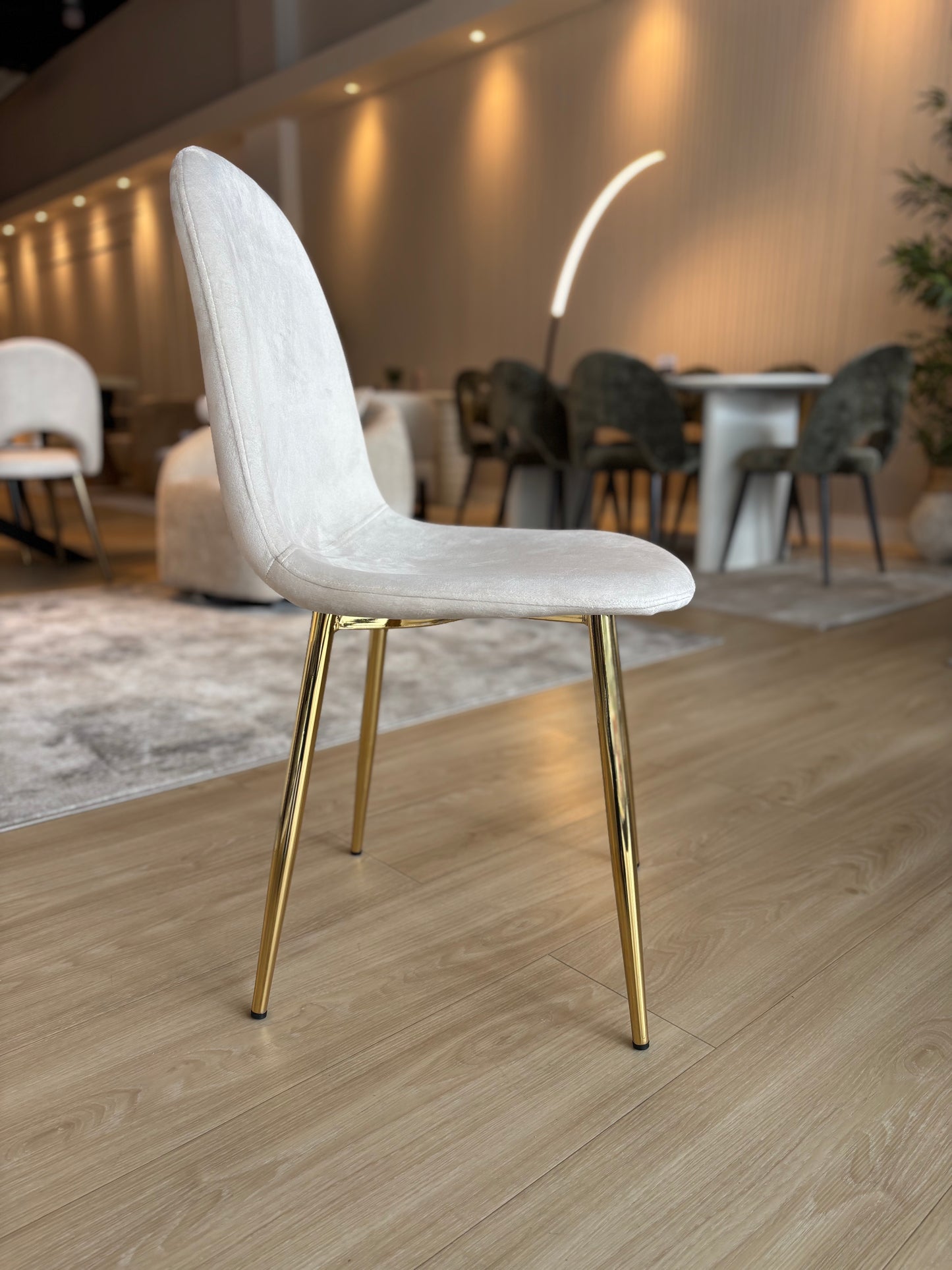 SCANDINAVIA - Tela Crema Velvet - Base Dorada