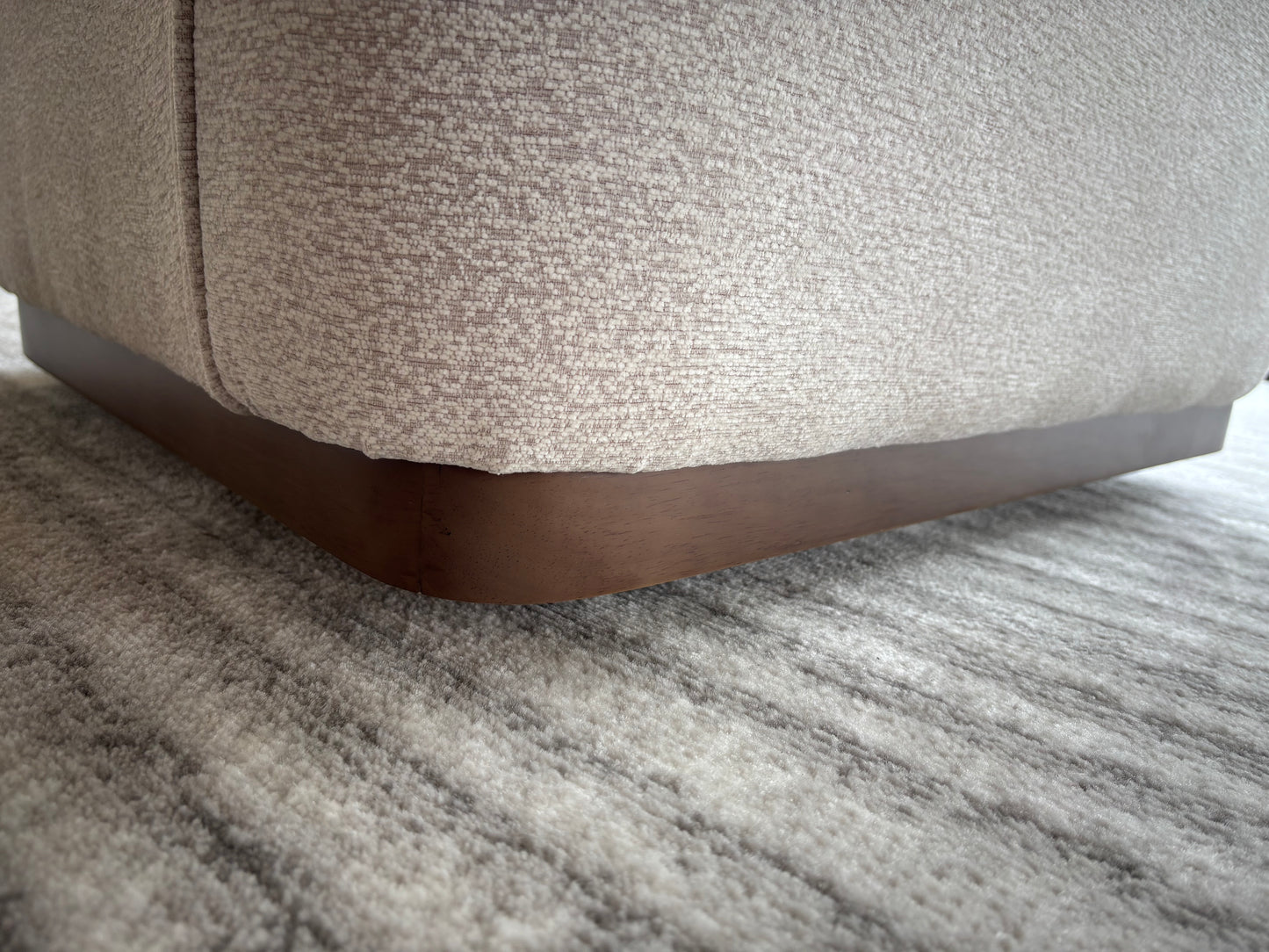 BROOK (Giratoria) - Beige