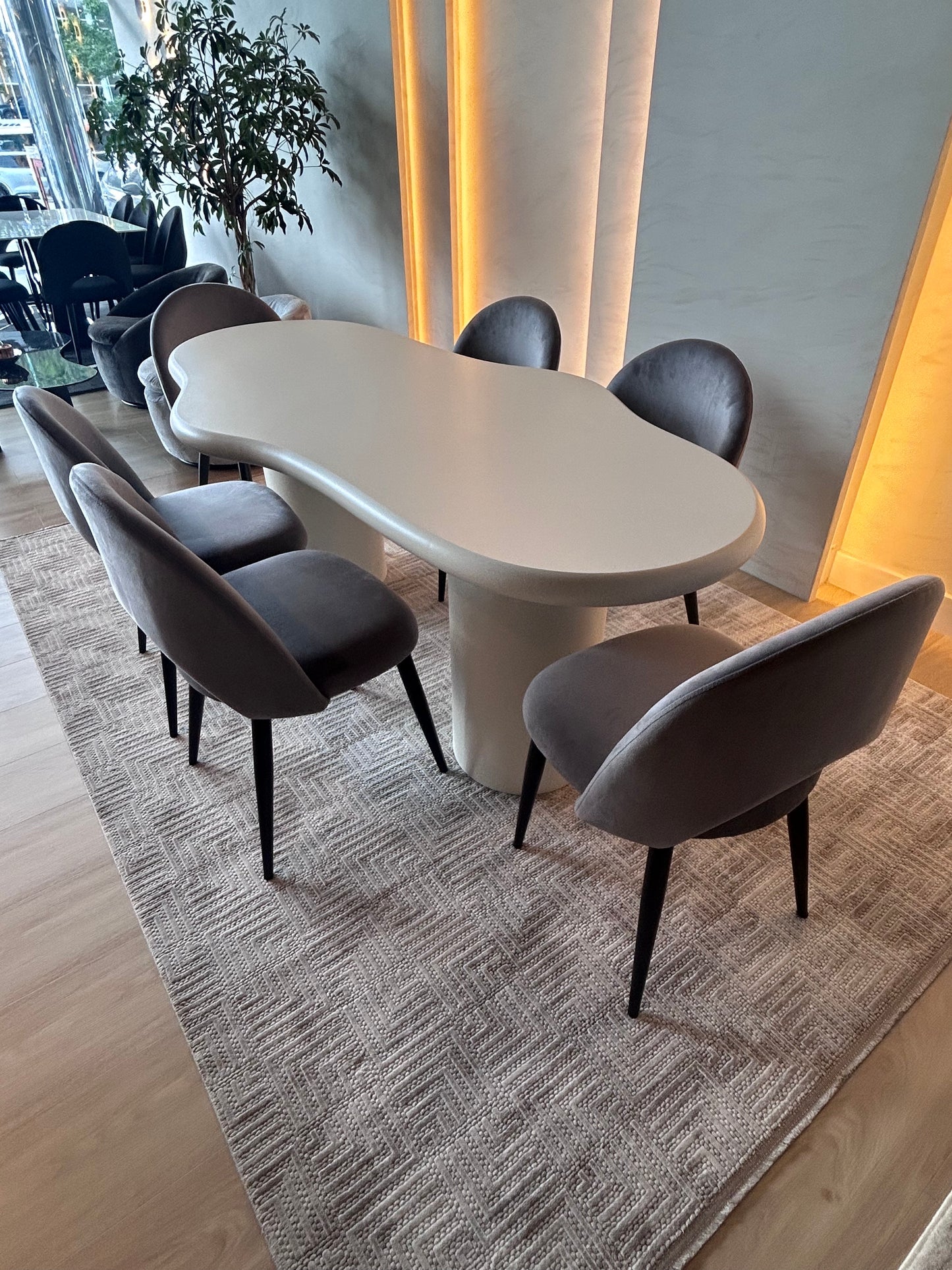 Juego de Comedor - Odette - 200cm + 6 Sillas de Terciopelo Lia Color Gris Oscuro