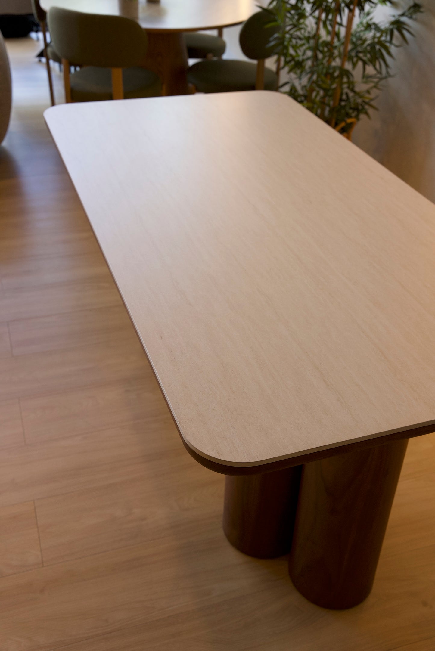 SAHARA - Mesa de Comedor - 180cm