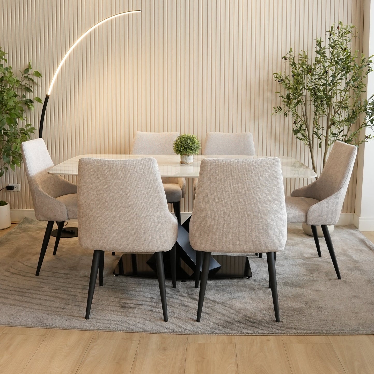 Mesa Xenia 160cm + 6 Sillas Hera