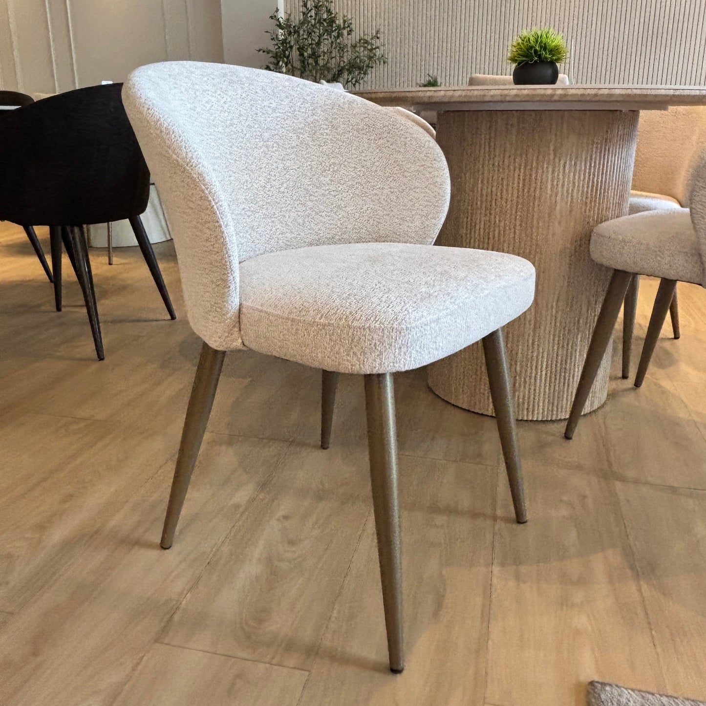 AVA - Tela Beige - Base Brushed Gold