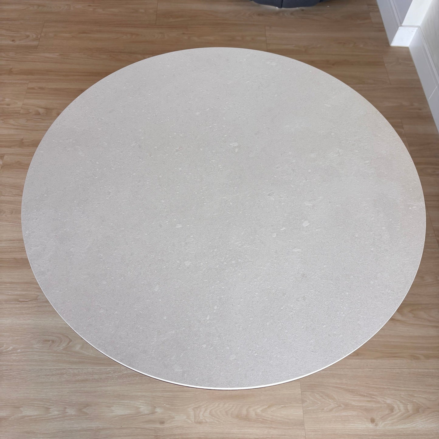 AURA - Mesa de Comedor - 90cm