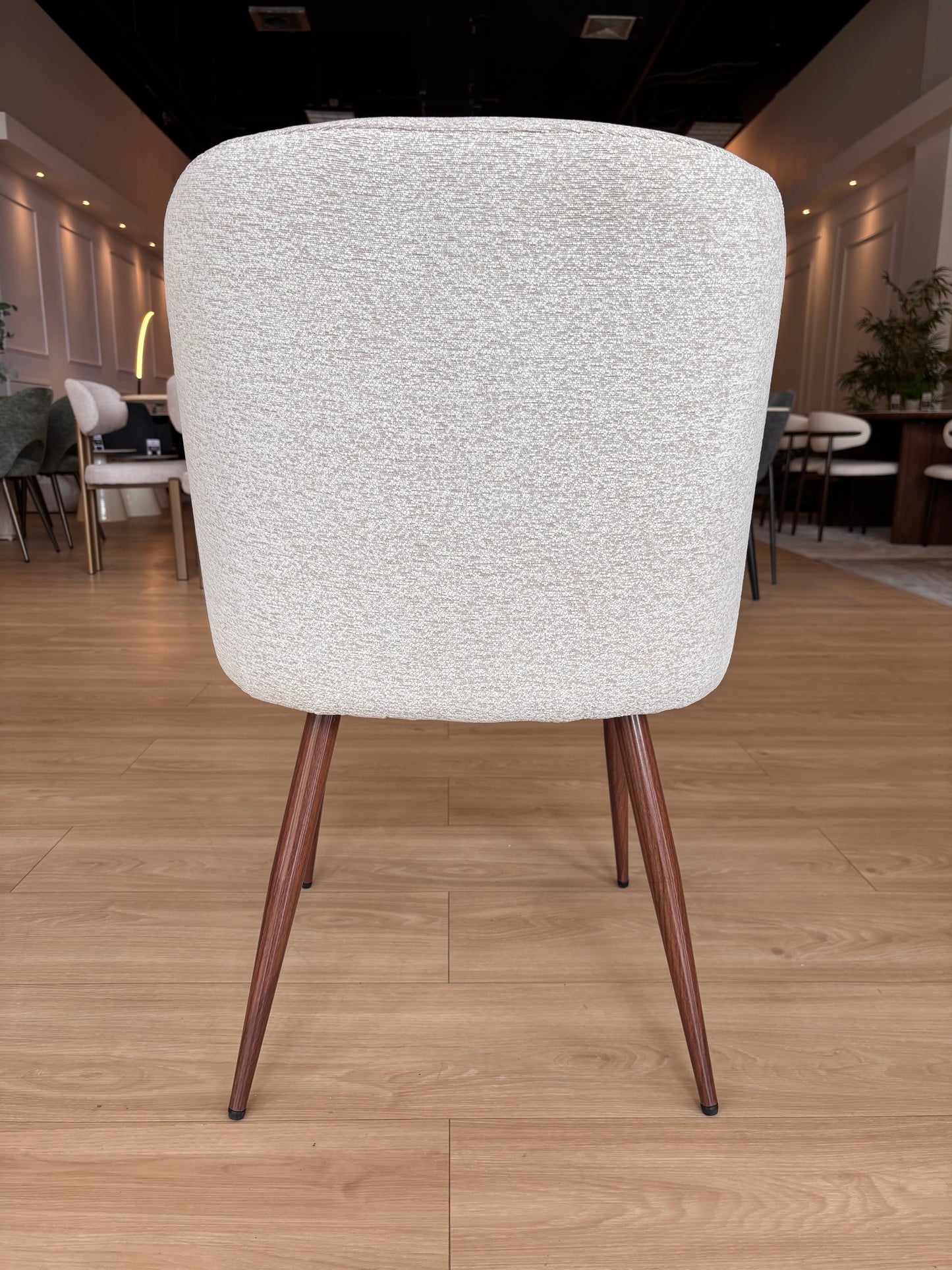 GIULIA - Tela Beige - Base Color Walnut