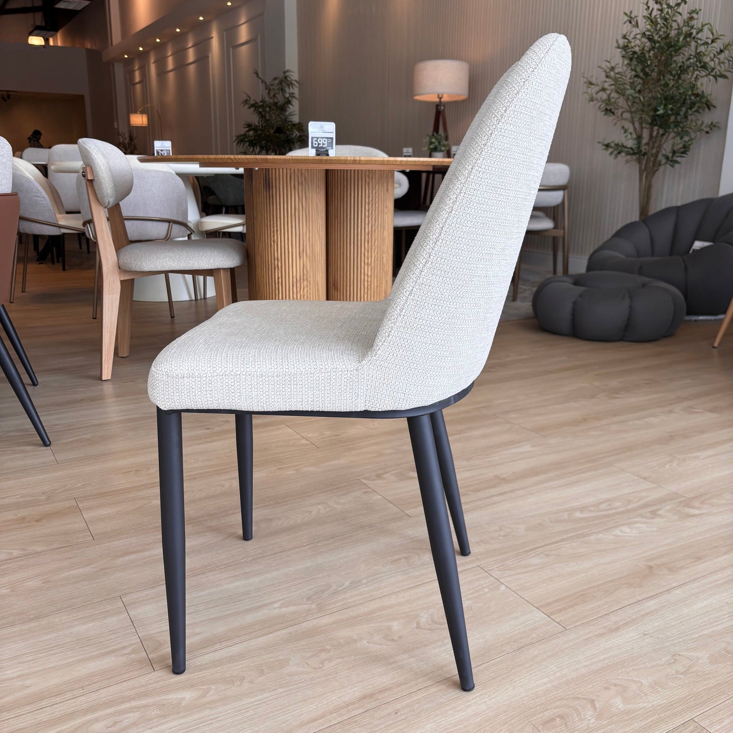 LUNA - Tela Beige - Base Negra