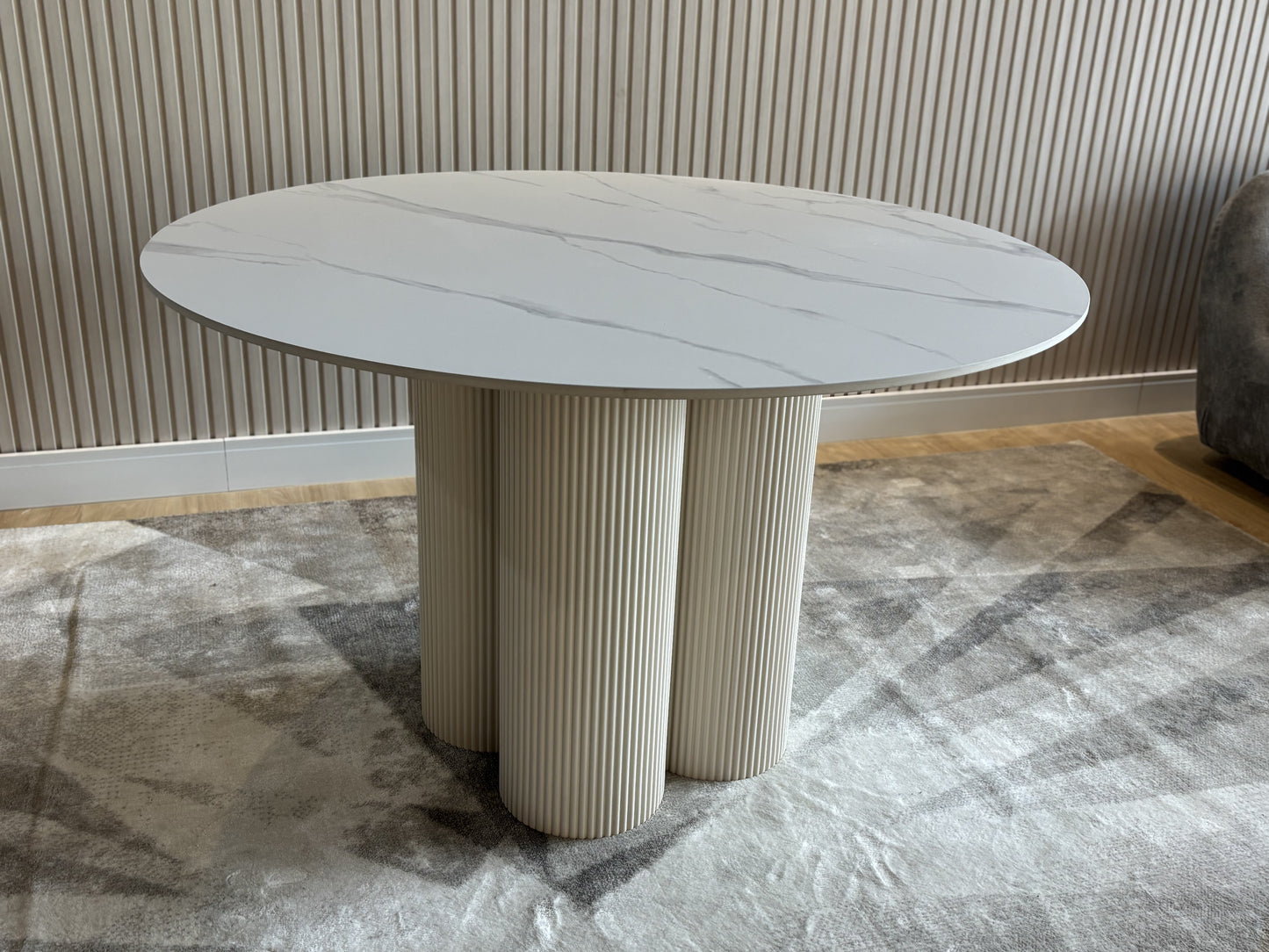 Mesa de Comedor Redonda-  Alana - 120 cm