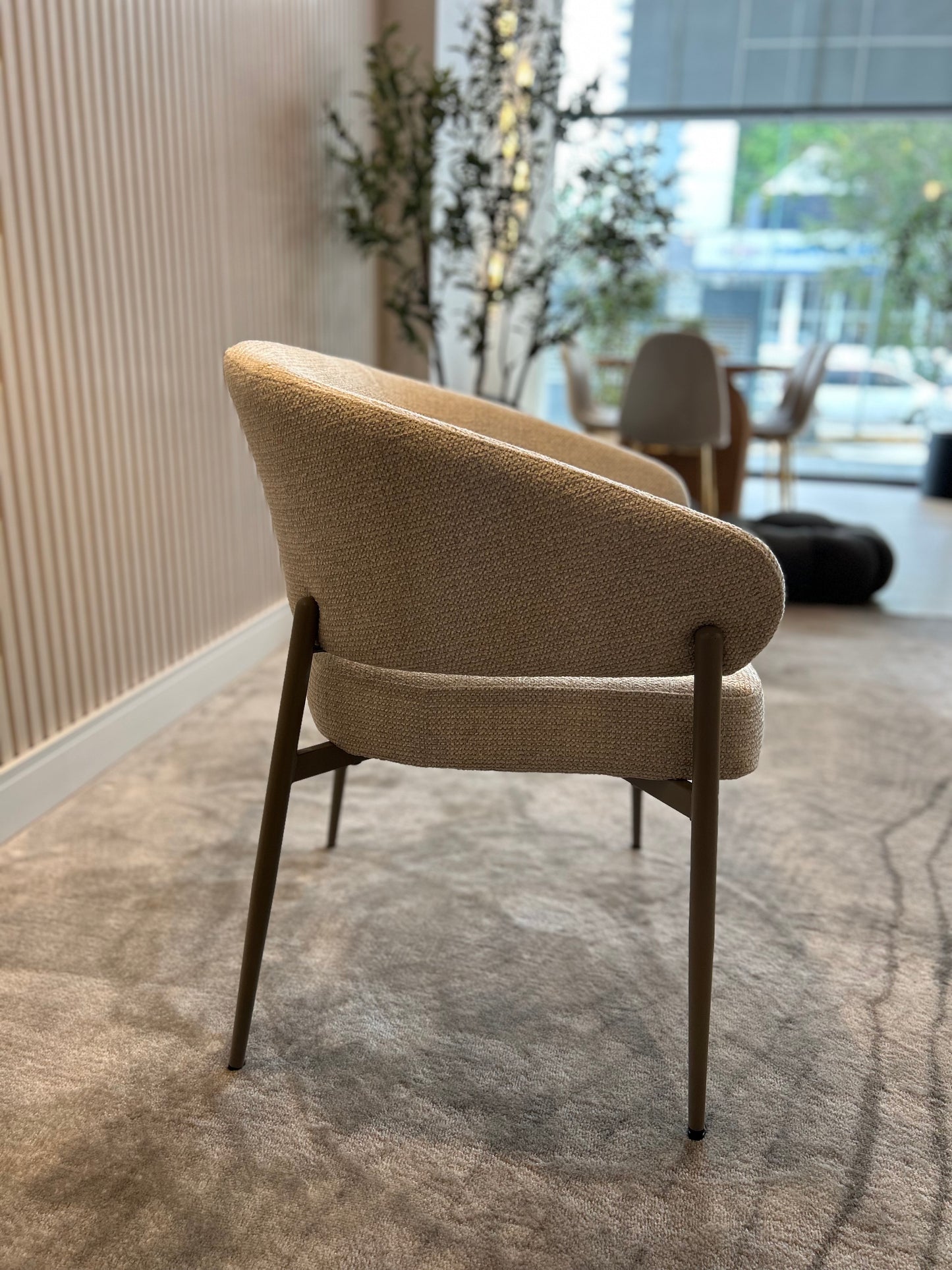 MAUI - Beige MIL110 - Base Metal Beige