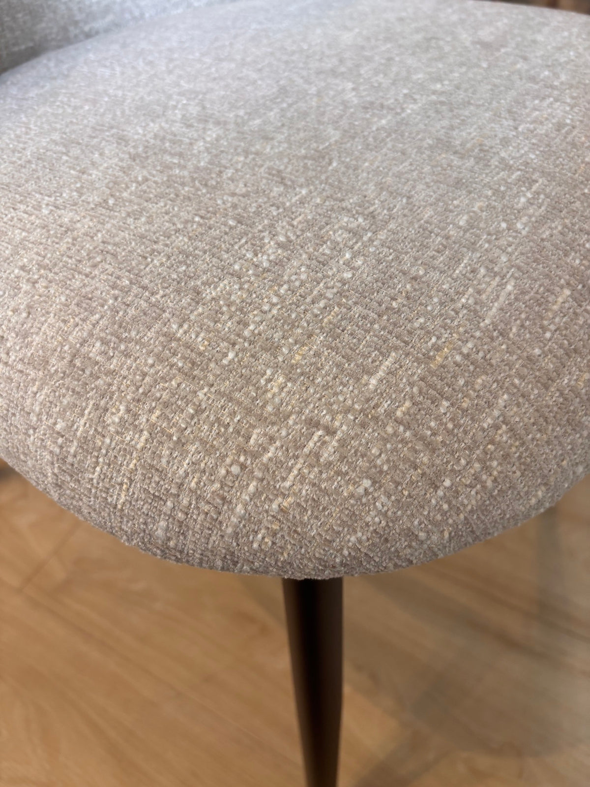 SHAAN - Beige (LIB110/CAL131) - Base de Metal Coffee