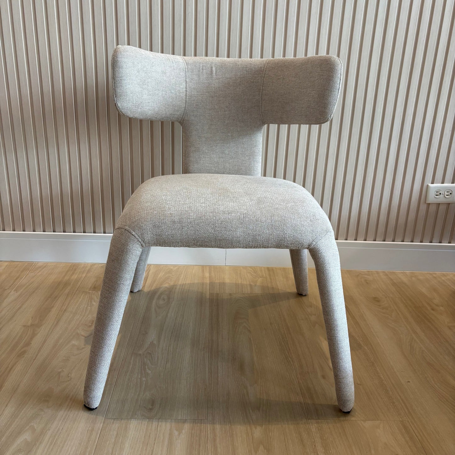 MIRA - Beige U920-01 - Patas Tapizadas
