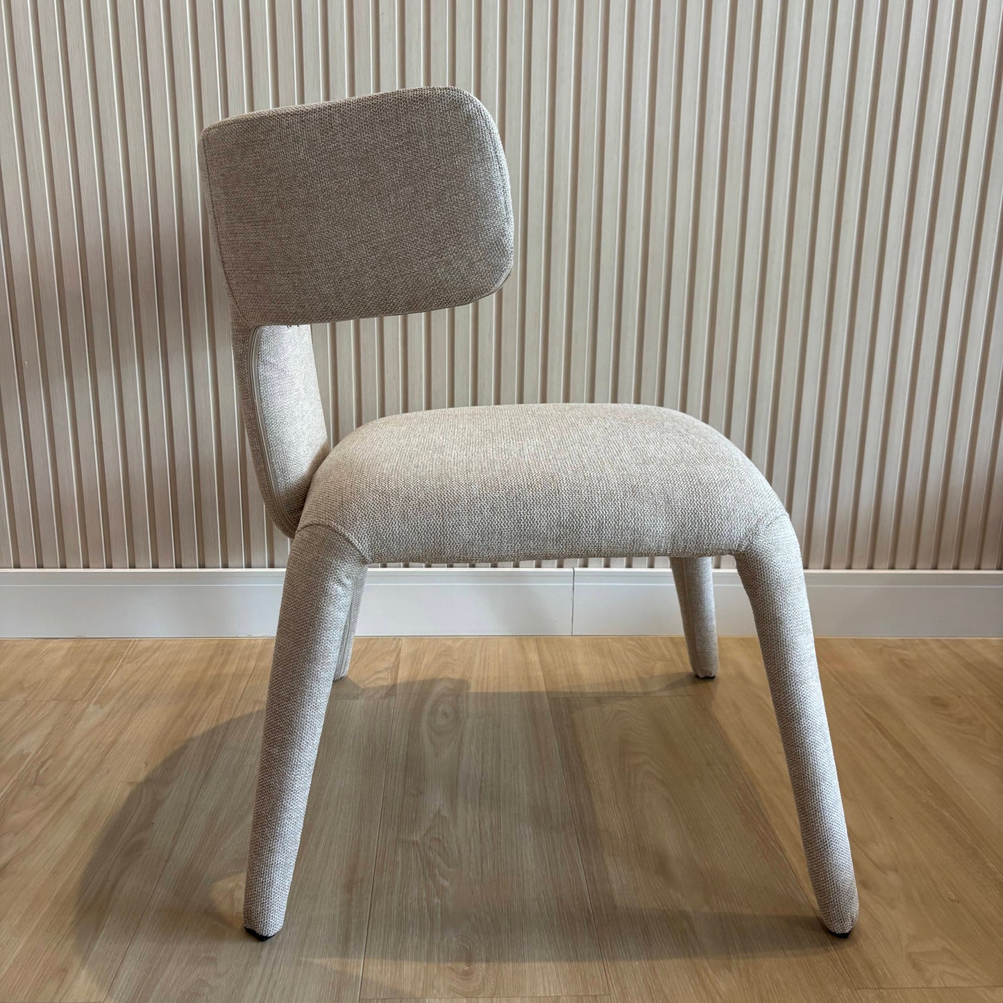 MIRA - Beige U920-01 - Patas Tapizadas