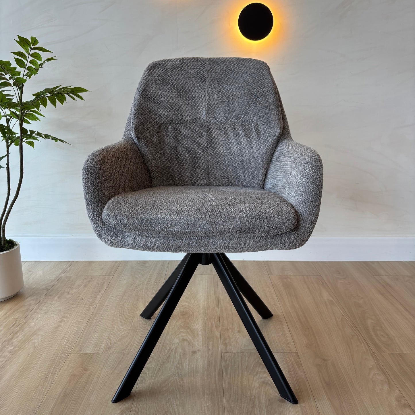 CYRUS (Giratoria) - Gris (K24164-14) - Base Metal Negro