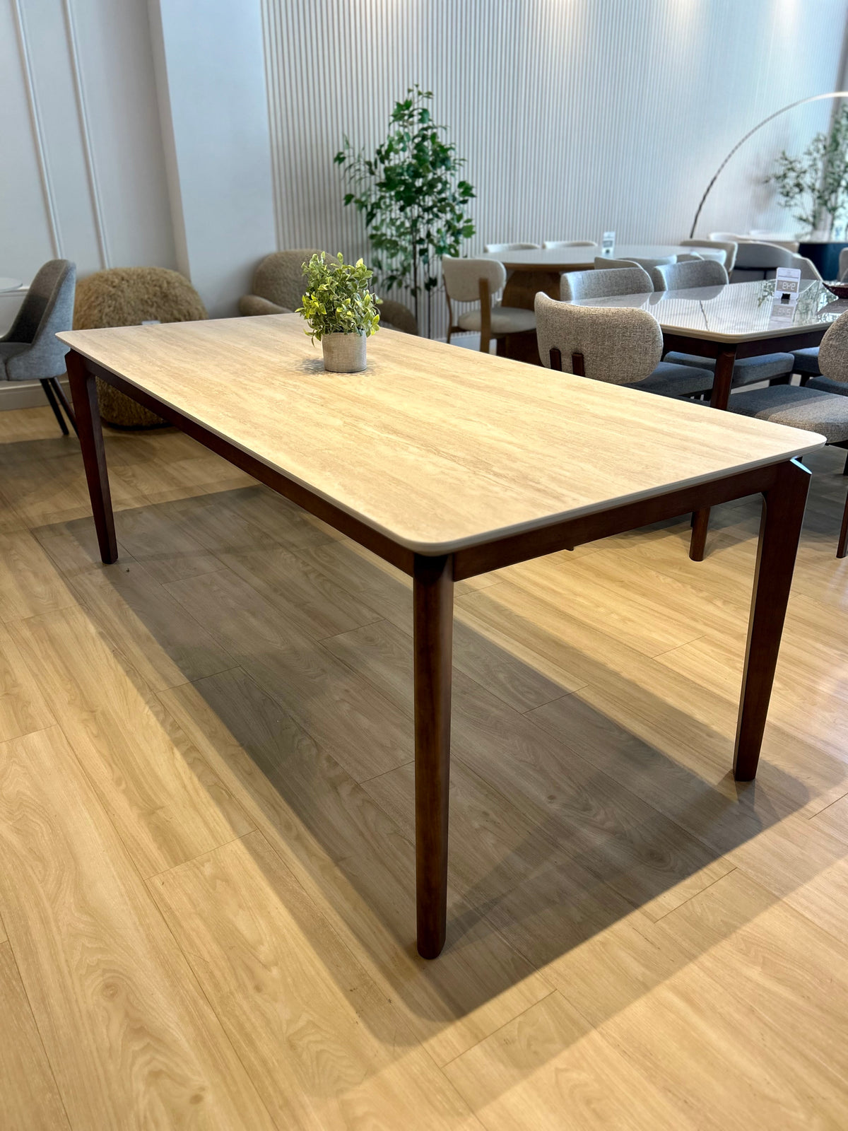Savannah - Mesa de Comedor - 200cm - Patas de Madera Oscura