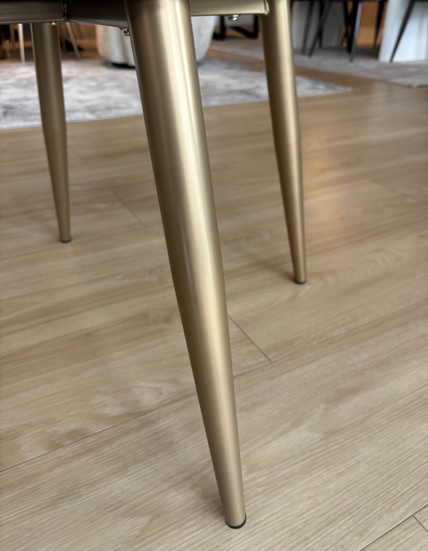 MAYA - Tela Crema Velvet - Base Brushed Gold