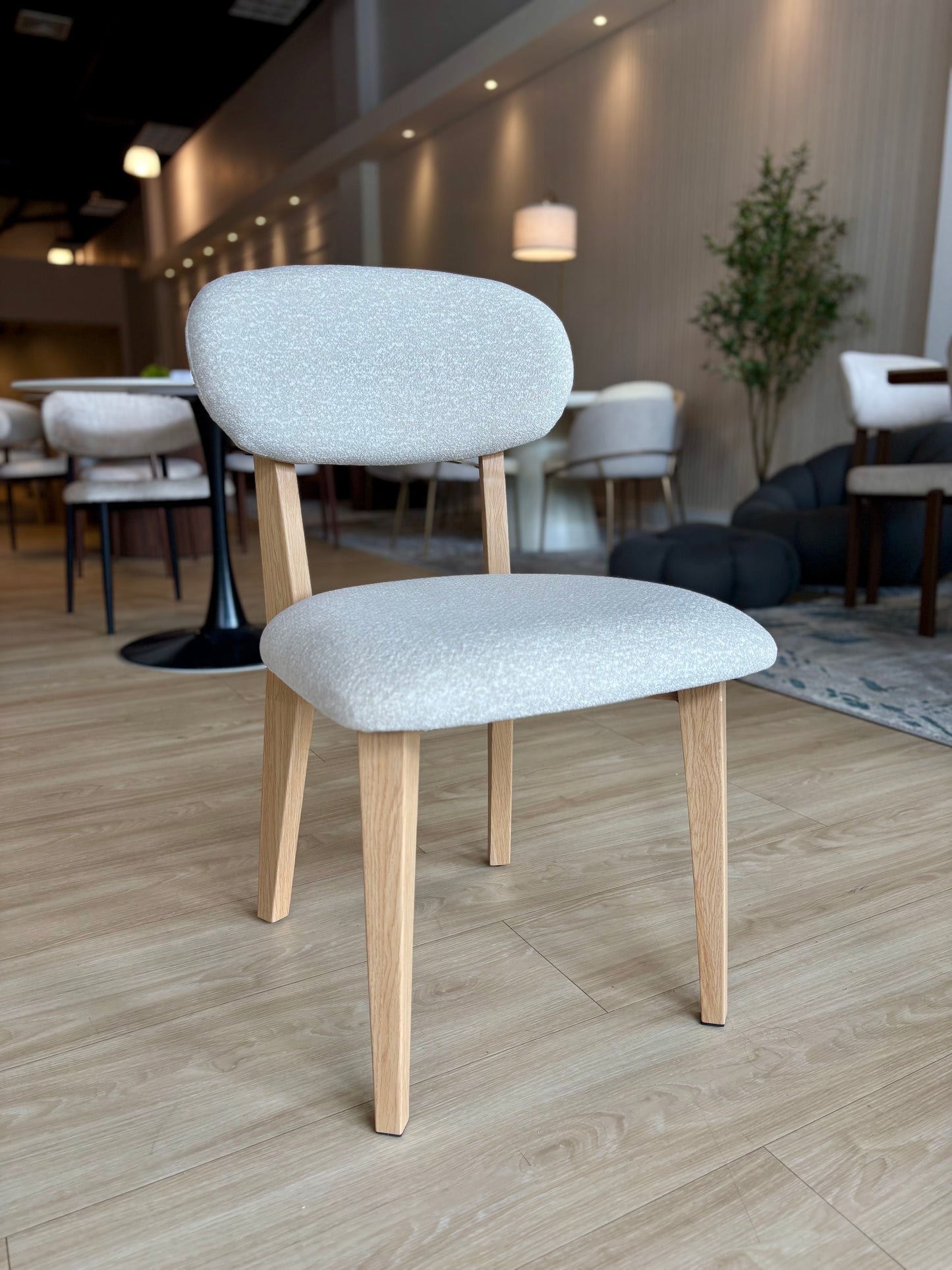 Nora - Tela Crema - Base Color Roble