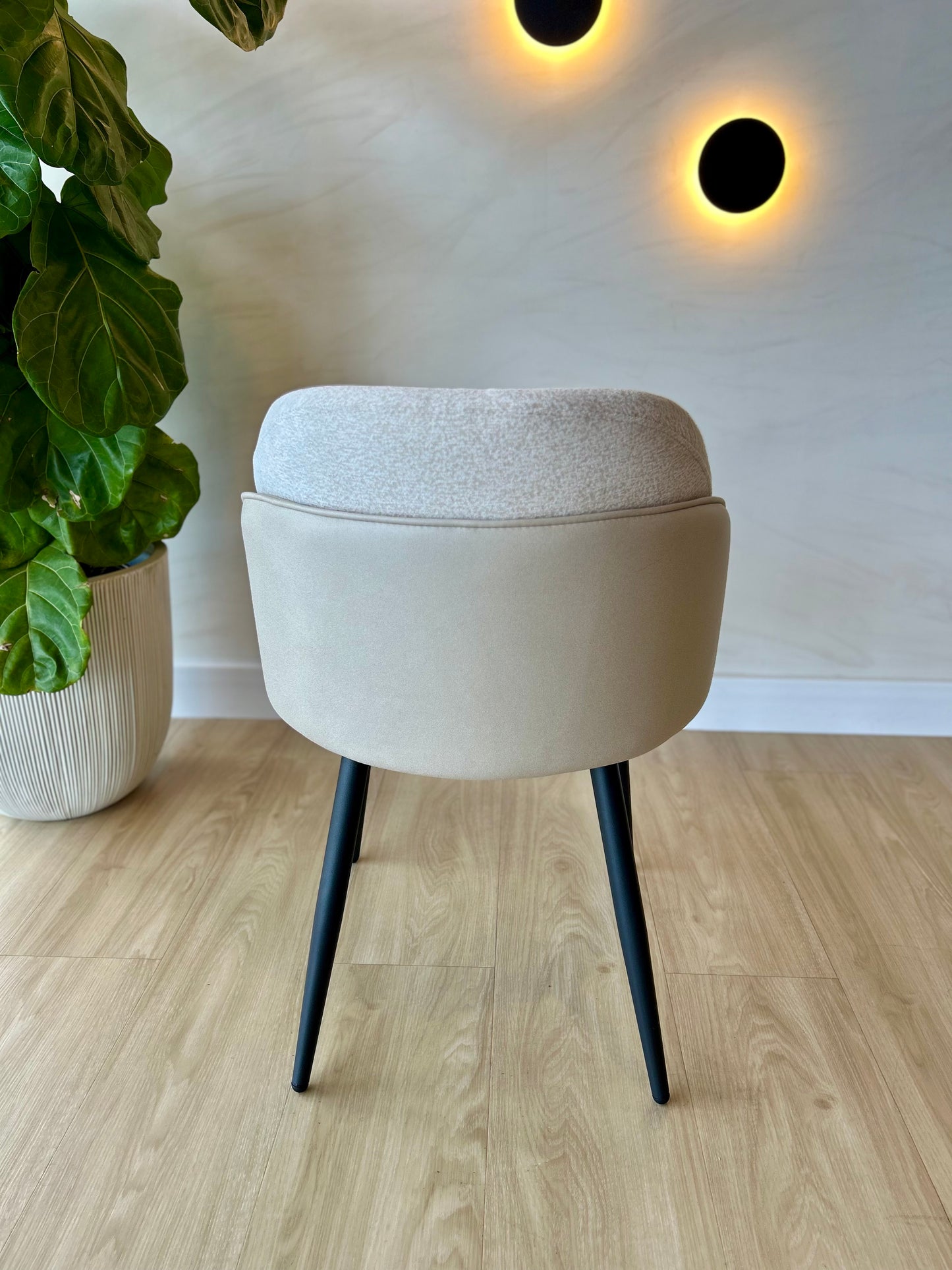 JEAN - Beige (VEG02/MIS04) - Base de Metal Negro