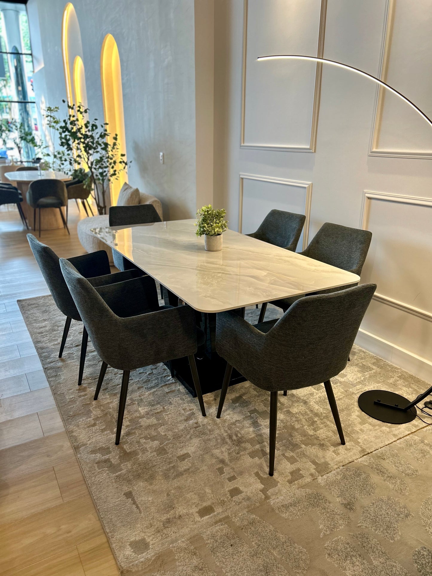 Juegos de Comedor - Kaia + 6 Sillas de Comedor Mila