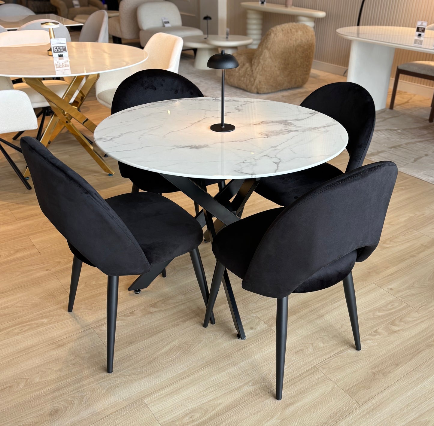 Juegos de Comedor - Lara (100cm) + Sillas Lia (Disponible en 3 Colores)