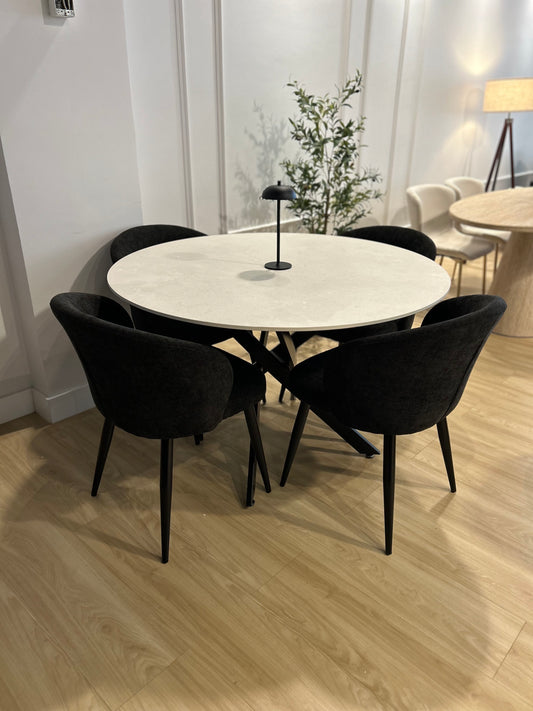 Juego de Comedor - Lara + 4 Sillas Ava (Negro)