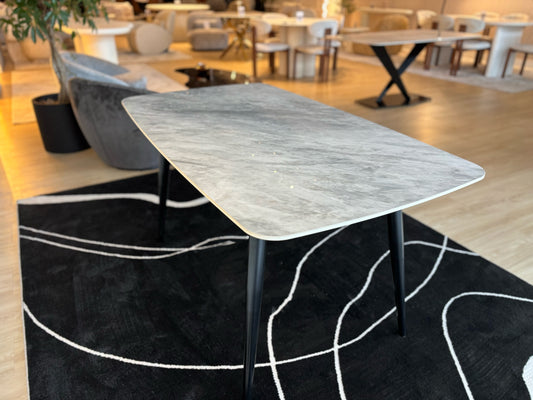 LOLA - Mesa de Comedor -  140cm