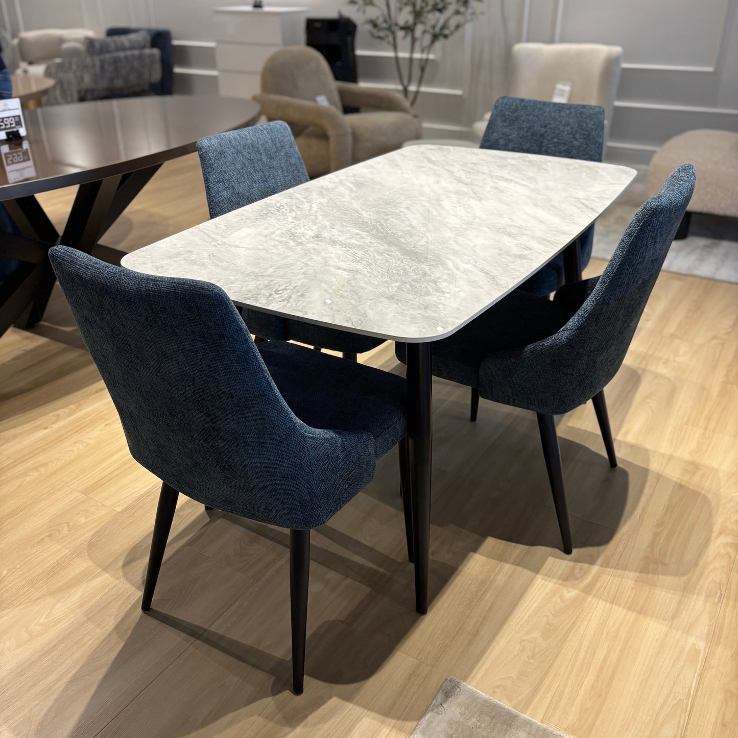 Juego de Comedor - Lola (140cm) + Sillas Hera (Azul)