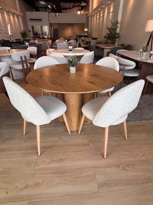 Juego de Comedor - Nala + 4 Sillas de Comedor Maya