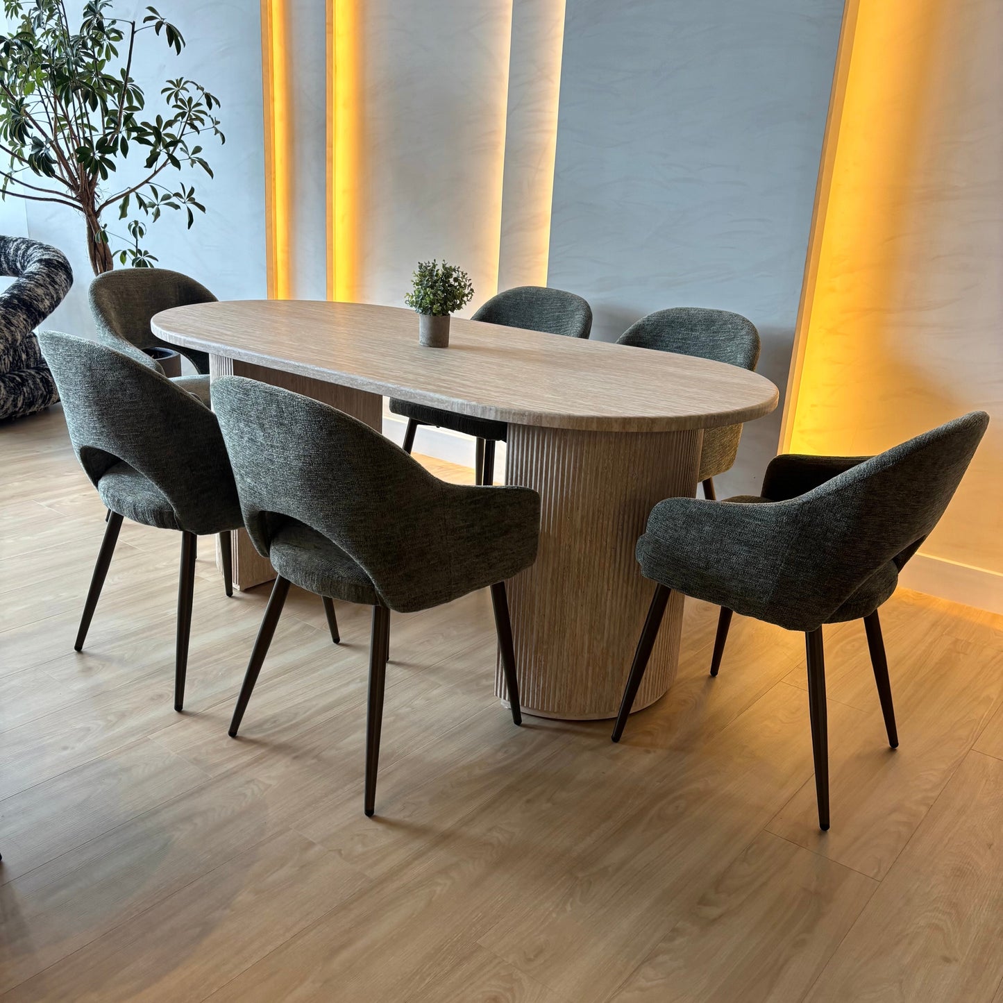 PETRA - Mesa de Comedor Ovalada - 180cm