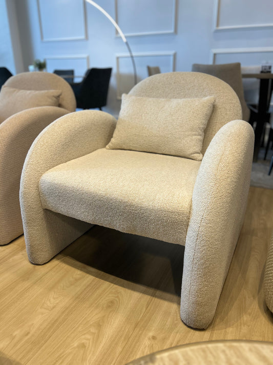 SHELLY - Disponible en 5 Tonos